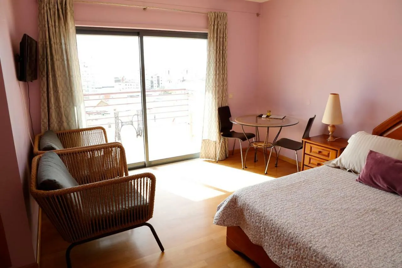 Bellavita City Faro Guest house